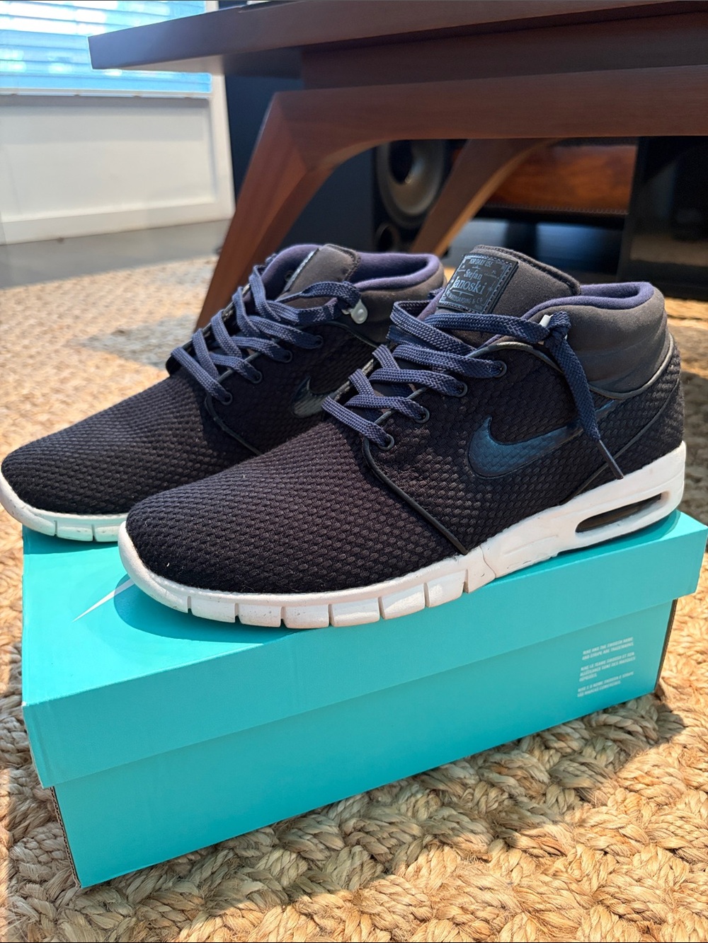 Nike SB Stefan Janoski Max Mid — Black / Obsidian / Phantom